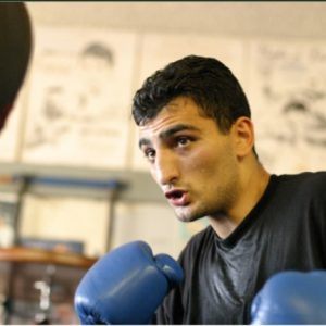 Vanes Matirosyan y Demetrius Andrade